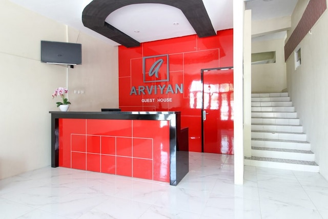 レッドドアーズ ジョッジャ ケンバリ モニュメント近く 3