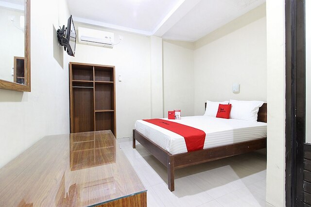 レッドドアーズ ジョッジャ ケンバリ モニュメント近く 3