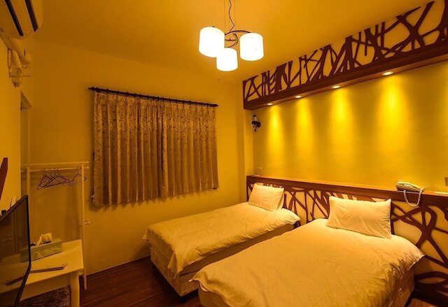 サマー トラベル B&B