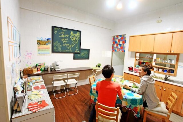 ネーブル オレンジ ホステル