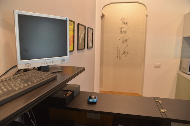 オール ユー ニード イズ ローマ ゲストハウス