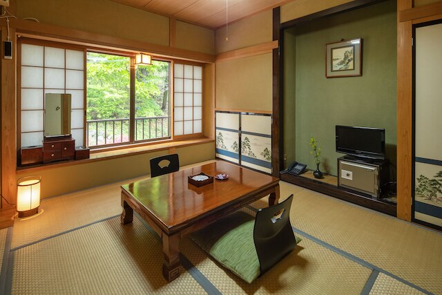 四万温泉 寿屋旅館