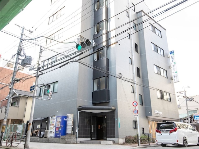 nid NIPPONBASHI at Ebisu