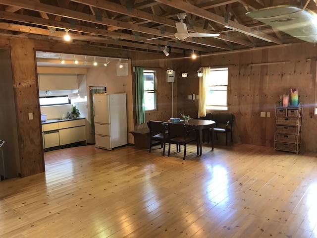 シャンティ バンガロー