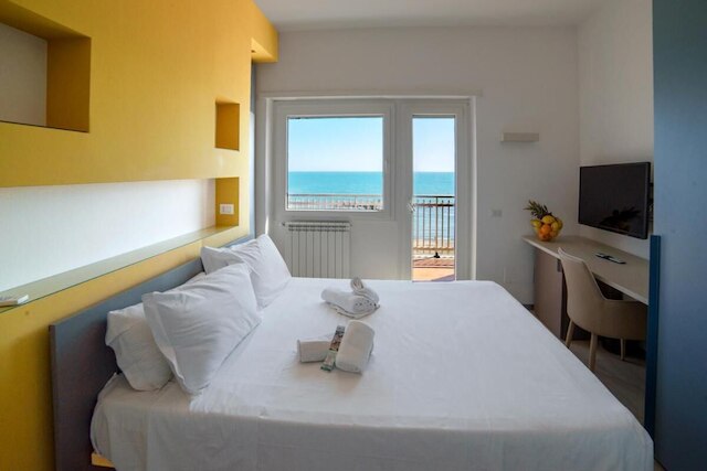 アフィッタカメレ サンセット