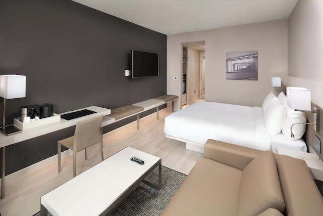 AC ホテル バイ マリオット ロサンゼルス サウス ベイ