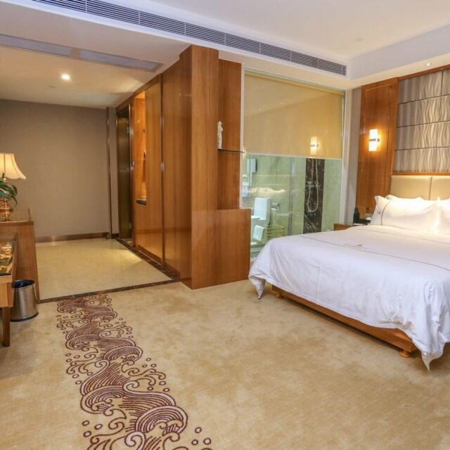 ボリリタイ ホテル