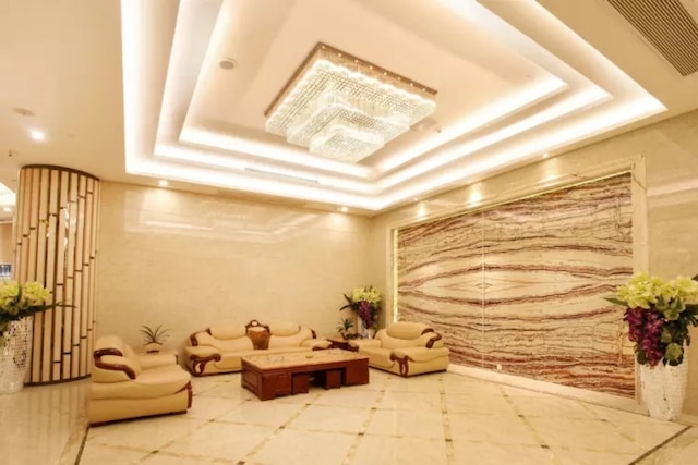 ボリリタイ ホテル