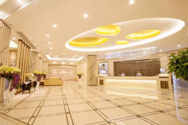 ボリリタイ ホテル