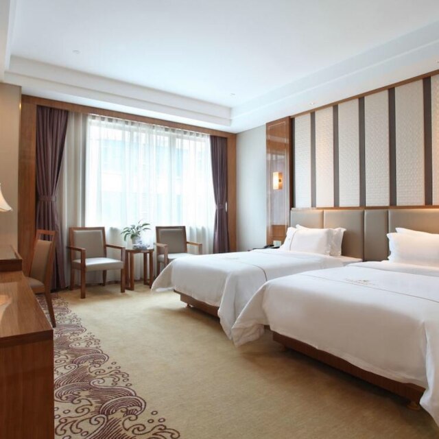 ボリリタイ ホテル