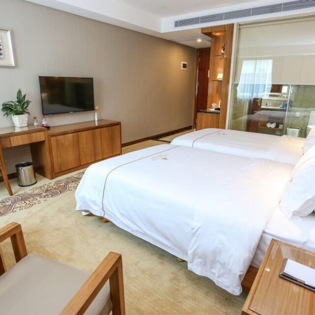 ボリリタイ ホテル