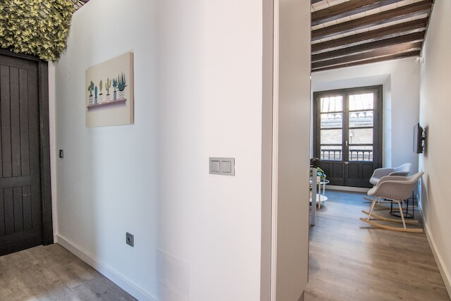 トゥゲスト アルハンブラ アパートメンツ