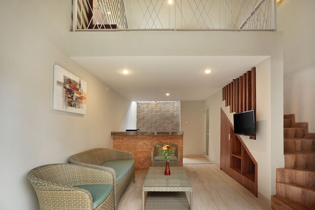 アスカラ カンッグ タウンハウス