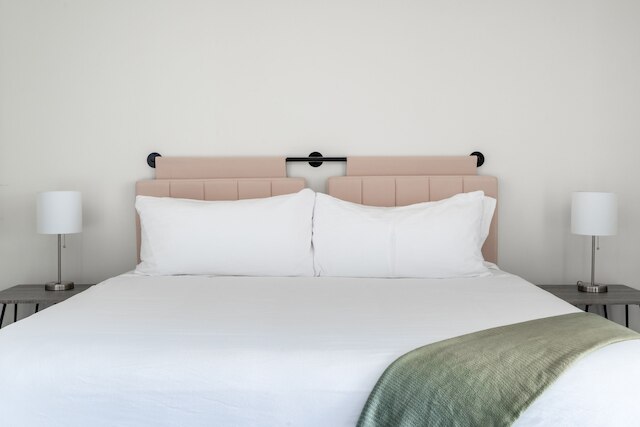 カーサ・レディーアユスティン湖