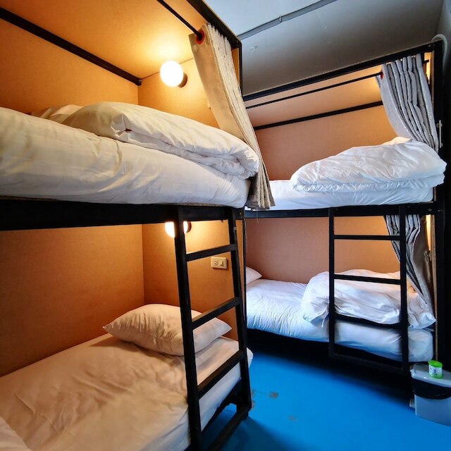 ドラック ホステル