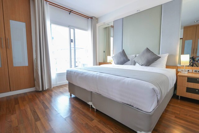 JJ スイーツ - ユア ホーム オン 11