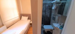 ヴァリデ・イ・スイット