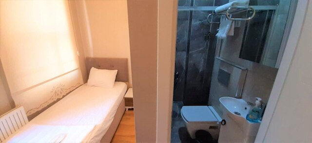 ヴァリデ・イ・スイット