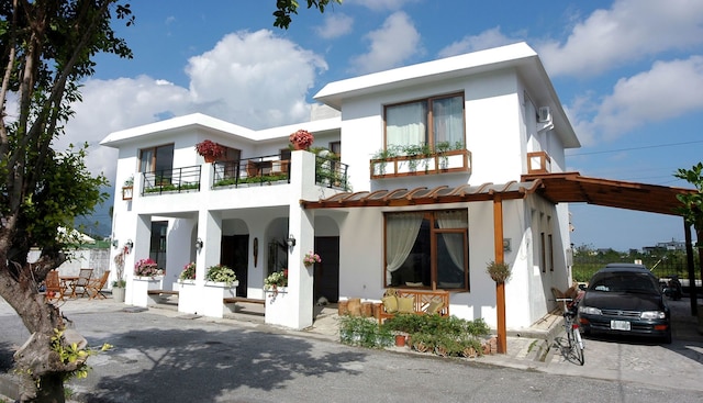 花蓮 ナン ヤン フォン チン B&B (花蓮南洋風情民宿 B&B)