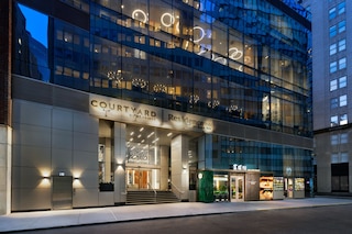 コートヤード バイ マリオット ニューヨーク ダウンタウン マンハッタン / ファイナンシャル ディストリクト