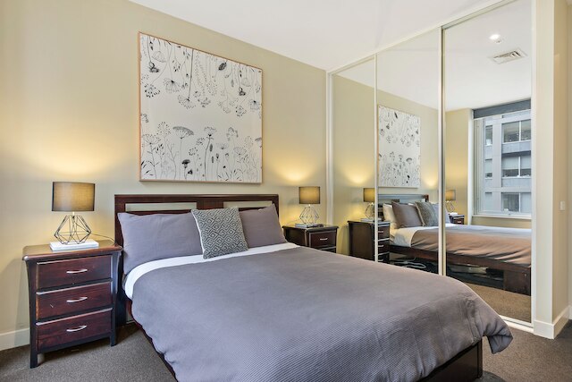 ヌーク メルボルン - コリンズ ストリート