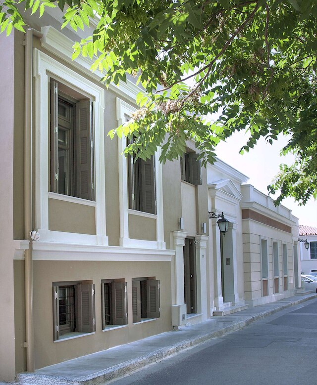 トリポドン プラカ イン ザ シェード オブ アクロポリス、GHH