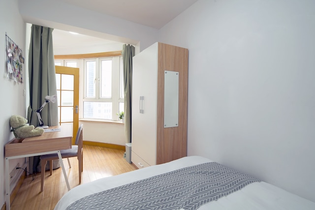 グッドタイム トラベラーズ イン - ピープル スクエア No.2