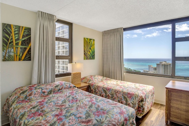 ワイキキ バンヤン - オーシャン ビュー タワー 2 スイート 3214