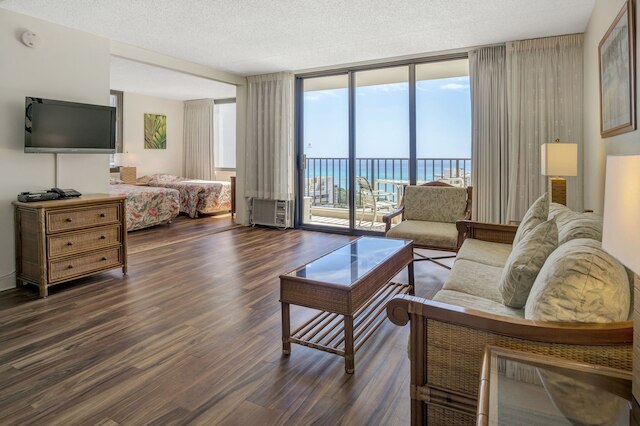 ワイキキ バンヤン - オーシャン ビュー タワー 2 スイート 3214