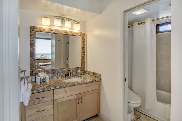 ワイキキ バンヤン - オーシャン ビュー タワー 2 スイート 3214