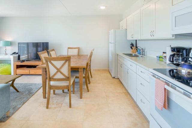 ワイキキ バンヤン - オーシャン ビュー タワー 1 スイート 3209