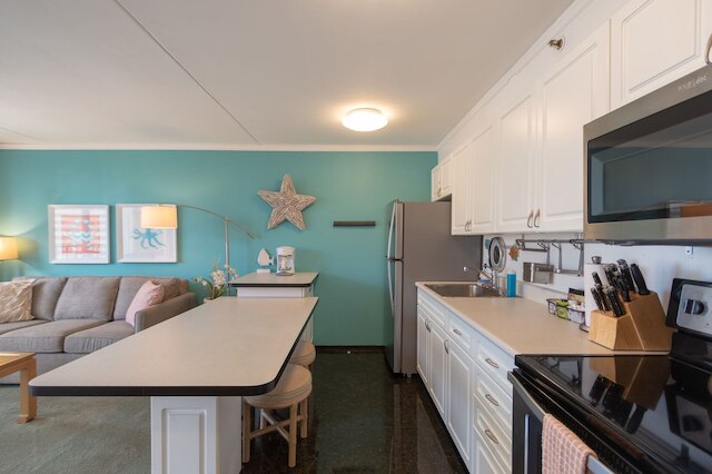 ワイキキ バンヤン - 一部オーシャン ビュー タワー 2 スイート 1204