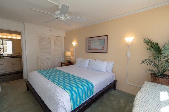 ワイキキ バンヤン - 一部オーシャン ビュー タワー 2 スイート 1204