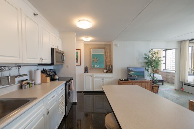 ワイキキ バンヤン - 一部オーシャン ビュー タワー 2 スイート 1204