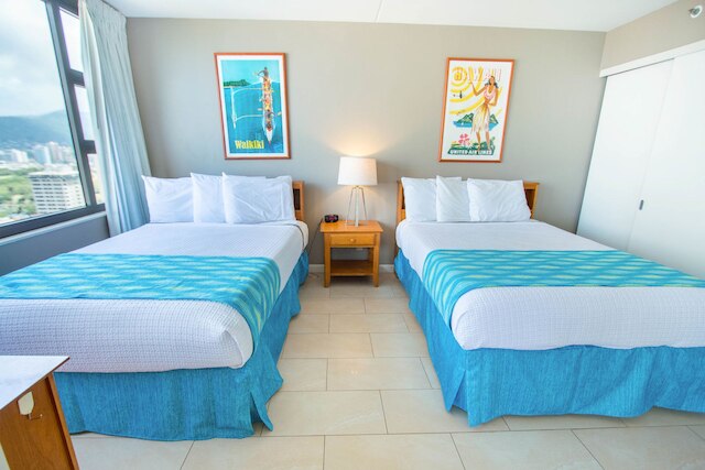 ワイキキ バンヤン - オーシャン ビュー タワー 1 スイート 2210