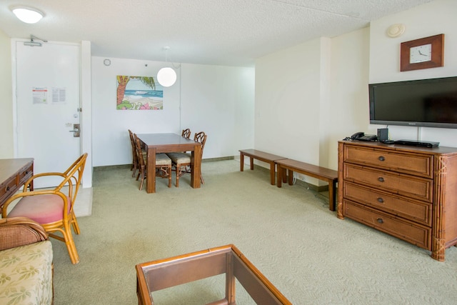 ワイキキ バンヤン - オーシャン ビュー タワー 1 スイート 2214