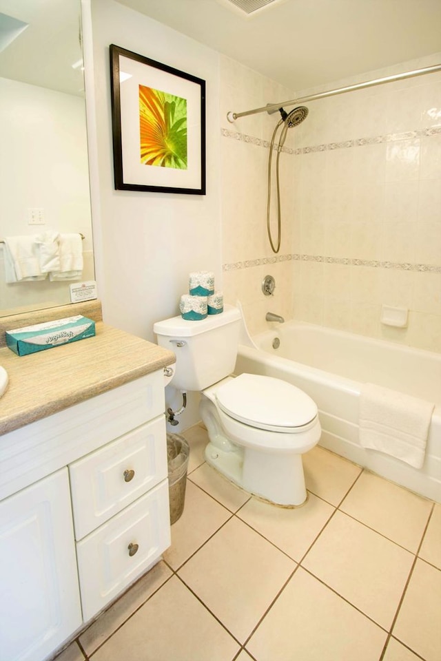 ワイキキ バンヤン - マウンテン ビュー タワー 2 スイート 1205