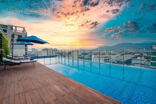 CN パレス ブティック ホテル & スパ