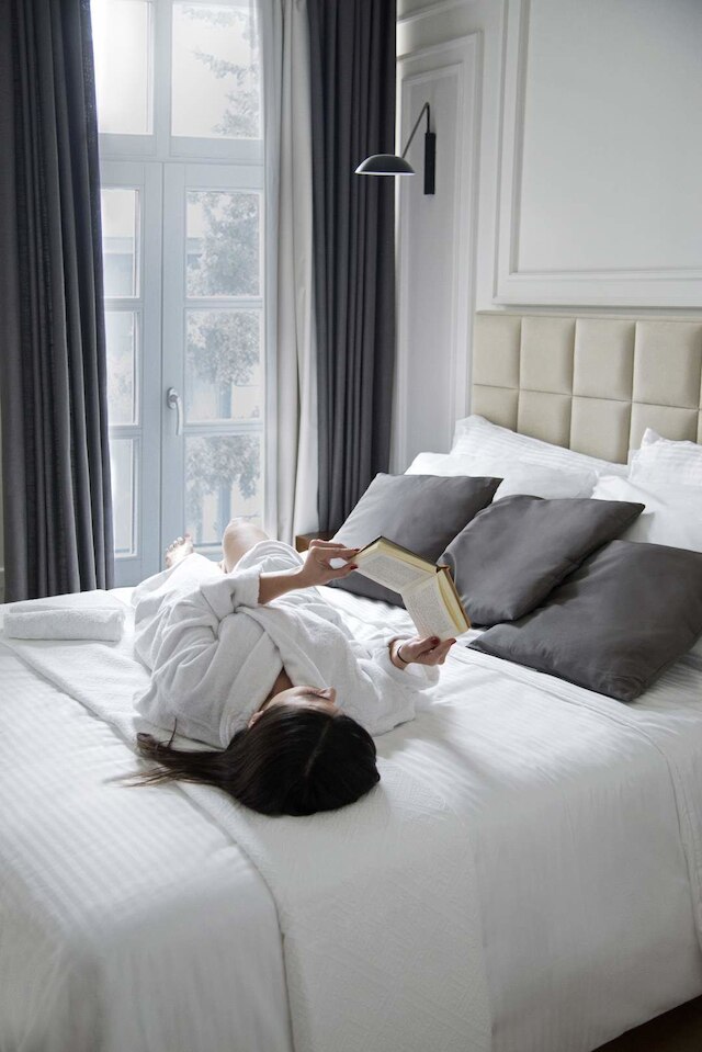 フォー ストリーツ アテネ