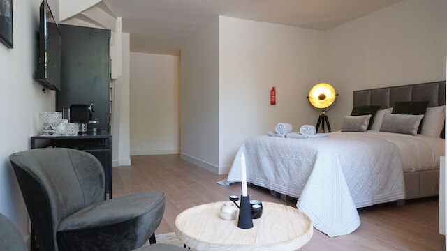 マルニックス レジデンス