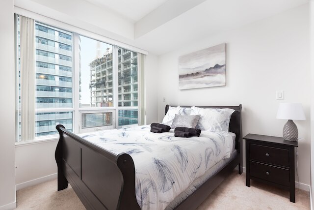 トップライン スイーツ - アイス コンドズ