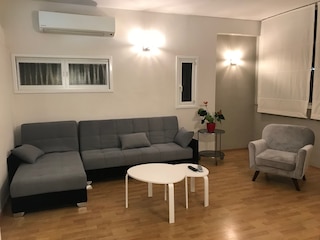 KAV アパートメンツ - イチロフ プンベディータ ストリートの近く