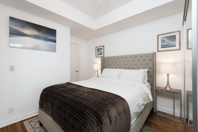 メトロポリス スイーツ - ヨーク ストリート