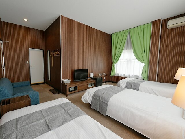 ホテル ラクーン