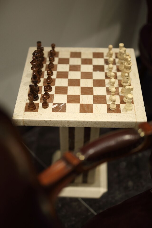 V1935 ラグジュリアス アパートメンツ