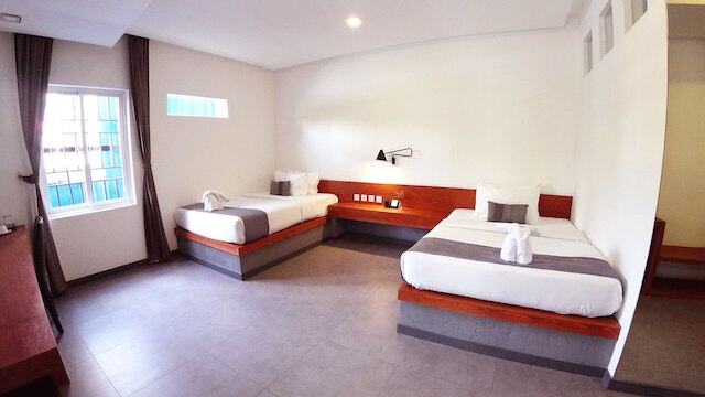 ホテル レコーズ