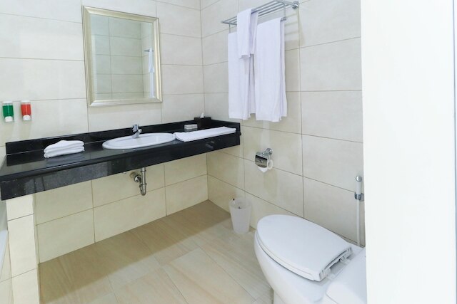 ディアタス、アート カフェ バンブー バリ