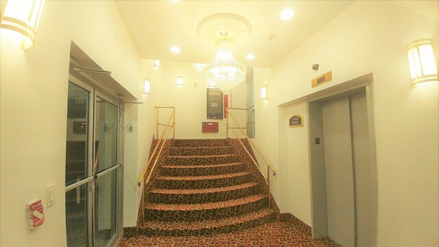 キングス ホテル Inc