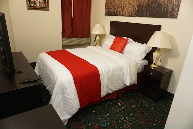 キングス ホテル Inc