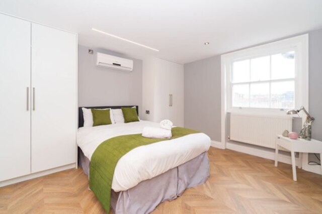 PML アパートメンツ サウスウィック ストリート